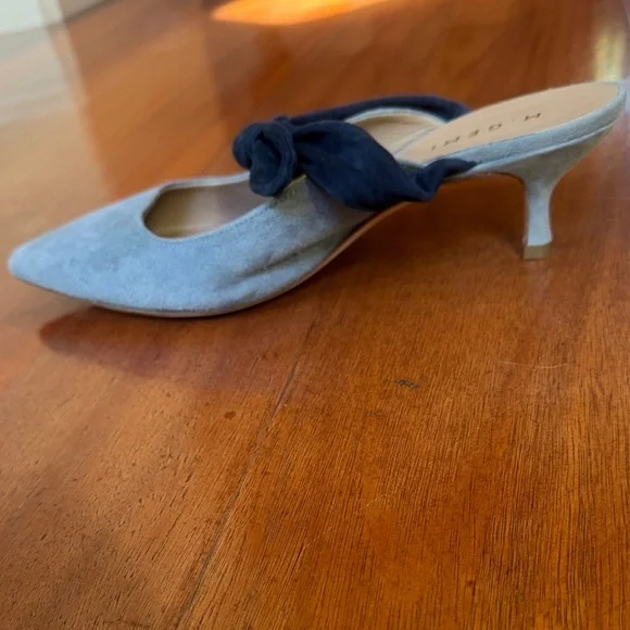 M. Gemi Pointed Suede Knot-Top Mules in Multi-Blues and Light Beige - Picture 9 of 9